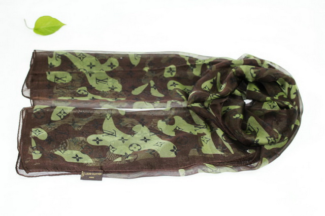 Iv silk scarf 40